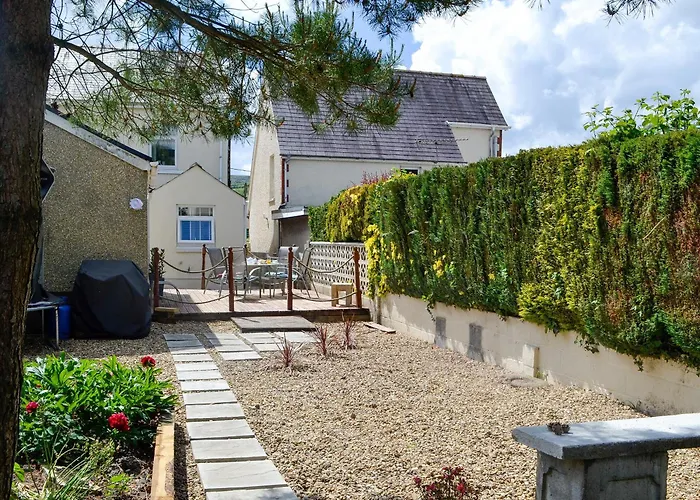 Sonny Cottage